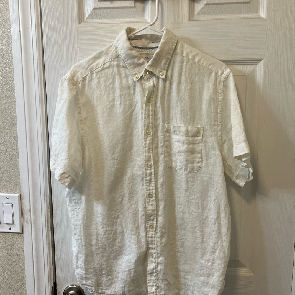 Men's White Button-Up Shirt